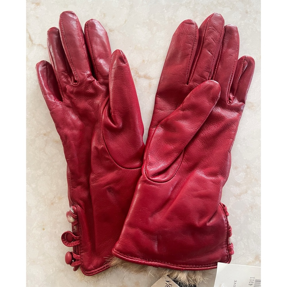 Fownes Red Leather Fur Lined Buttoned Gloves 6.5 NWT